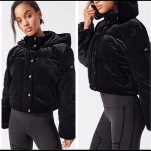 NWT ALO velvet puffer